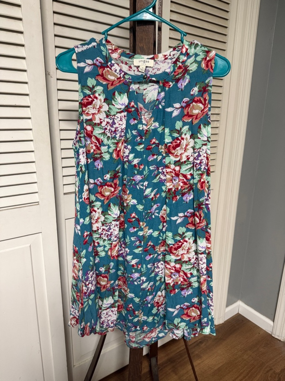 Umgee Teal Floral Sleeveless Mini Dress with Red & White Blooms